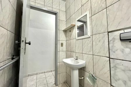 Casa para alugar com 80m², 2 quartos e sem vaga Casa para alugar com 80m², 2 quartos e sem vagaBanheiro