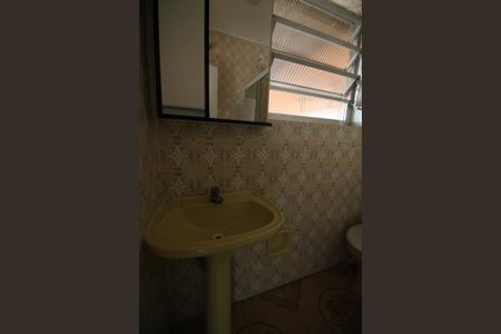 Casa à venda com 5 quartos, 177m² em Vila Bela Vista, Santo André