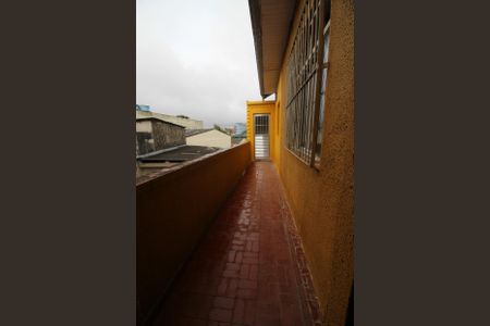 Casa à venda com 5 quartos, 177m² em Vila Bela Vista, Santo André