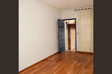 Casa à venda com 4 quartos, 144m² em Vila Cruzeiro, São Paulo