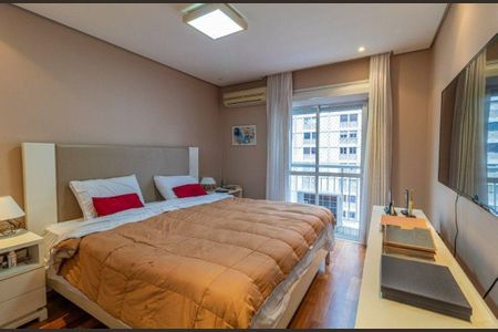 Apartamento à venda com 136m², 3 quartos e 3 vagas