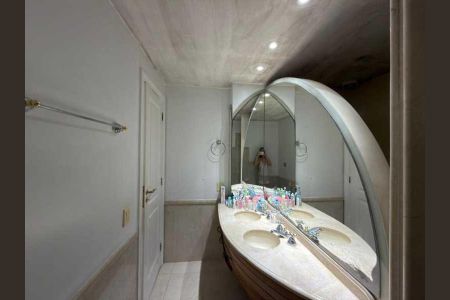 Apartamento à venda com 142m², 3 quartos e 2 vagas