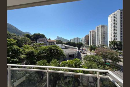 Apartamento à venda com 142m², 3 quartos e 2 vagas