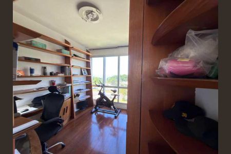 Apartamento à venda com 142m², 3 quartos e 2 vagas