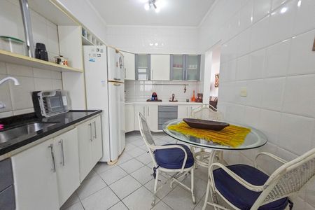 Apartamento para alugar com 115m², 2 quartos e 1 vaga