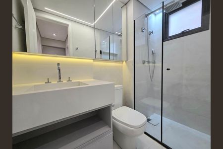 Apartamento à venda com 82m², 2 quartos e 2 vagas Apartamento à venda com 82m², 2 quartos e 2 vagasBanheiro da Suíte