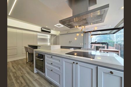 Apartamento à venda com 82m², 2 quartos e 2 vagas Apartamento à venda com 82m², 2 quartos e 2 vagasCozinha