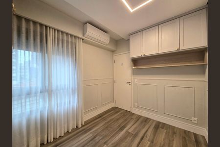 Apartamento à venda com 82m², 2 quartos e 2 vagas Apartamento à venda com 82m², 2 quartos e 2 vagasQuarto 2