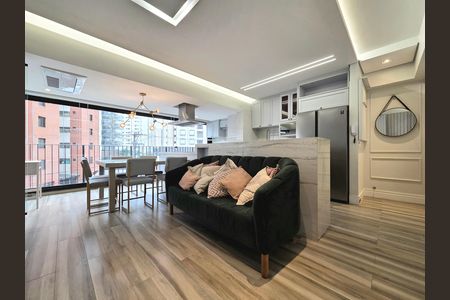 Apartamento à venda com 82m², 2 quartos e 2 vagas Apartamento à venda com 82m², 2 quartos e 2 vagasSala