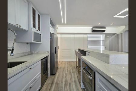 Apartamento à venda com 82m², 2 quartos e 2 vagas Apartamento à venda com 82m², 2 quartos e 2 vagasCozinha
