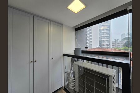 Apartamento à venda com 82m², 2 quartos e 2 vagas Apartamento à venda com 82m², 2 quartos e 2 vagasVaranda