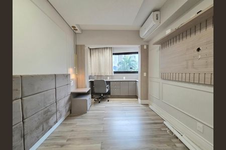 Apartamento à venda com 82m², 2 quartos e 2 vagas Apartamento à venda com 82m², 2 quartos e 2 vagasSuíte