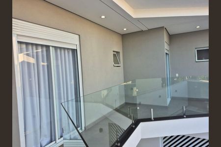 Casa à venda com 316m², 4 quartos e 4 vagas