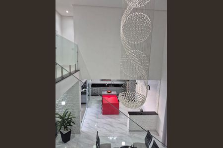 Casa à venda com 316m², 4 quartos e 4 vagas