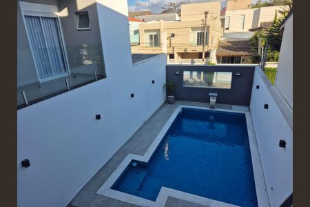 Casa à venda com 316m², 4 quartos e 4 vagas