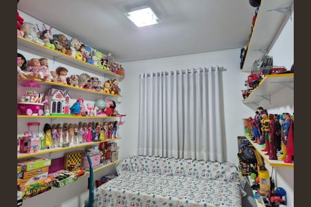 Casa à venda com 316m², 4 quartos e 4 vagas