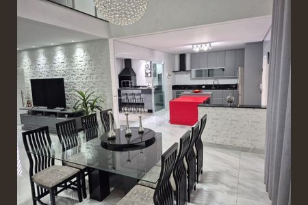 Casa à venda com 4 quartos, 316m² em Parque dos Passaros, São Bernardo do Campo