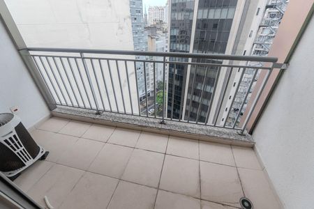 Apartamento à venda com 28m², 1 quarto e sem vaga Apartamento à venda com 28m², 1 quarto e sem vagaSacada