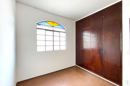 Apartamento à venda com 90m², 3 quartos e 1 vagaQuarto 2