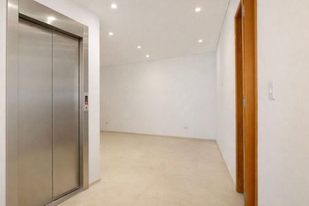 Casa à venda com 3 quartos, 200m² em Penha de França, São Paulo
