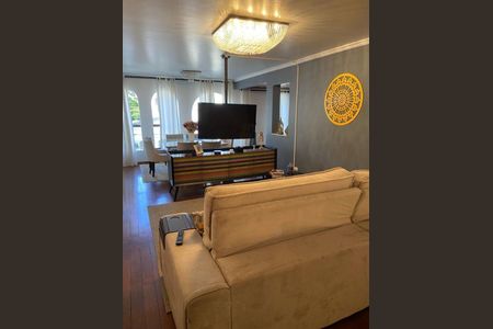 Apartamento à venda com 180m², 3 quartos e 4 vagas