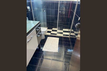 Apartamento à venda com 180m², 3 quartos e 4 vagas