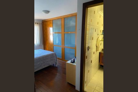 Apartamento à venda com 180m², 3 quartos e 4 vagas