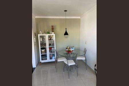 Apartamento à venda com 180m², 3 quartos e 4 vagas