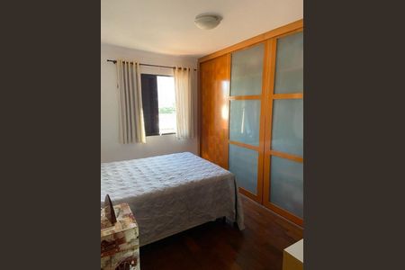 Apartamento à venda com 180m², 3 quartos e 4 vagas