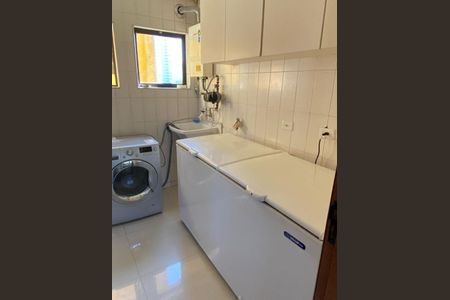 Apartamento à venda com 180m², 3 quartos e 4 vagas