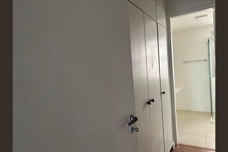 Apartamento à venda com 135m², 3 quartos e 3 vagas