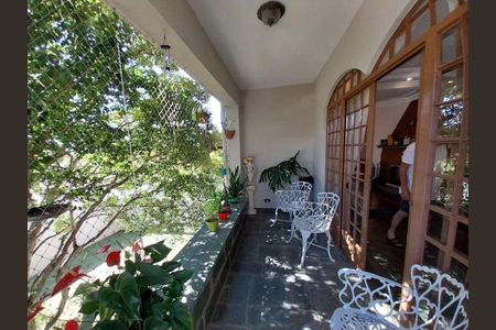 Casa à venda com 4 quartos, 479m² em Vila Sonia, São Paulo
