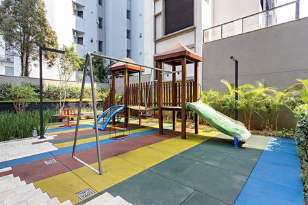 Apartamento à venda com 208m², 3 quartos e 3 vagas