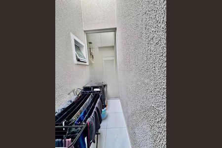 Casa à venda com 100m², 3 quartos e 2 vagas