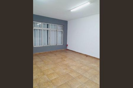 Casa à venda com 3 quartos, 204m² em Utinga, Santo André