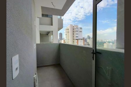 Apartamento à venda com 94m², 2 quartos e 1 vaga