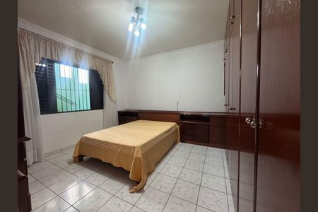 Casa à venda com 3 quartos, 253m² em Parque dos Passaros, São Bernardo do Campo