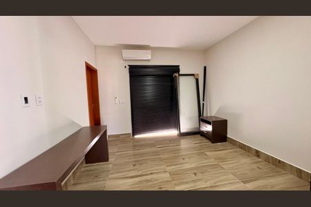 Casa à venda com 235m², 3 quartos e 4 vagas