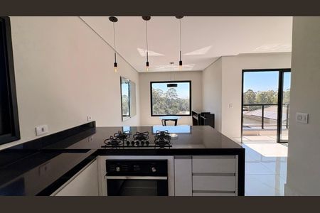 Casa à venda com 235m², 3 quartos e 4 vagas
