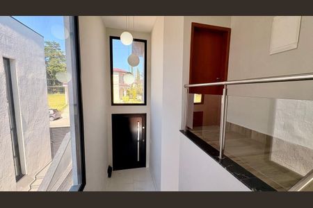 Casa à venda com 235m², 3 quartos e 4 vagas