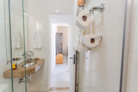 Apartamento à venda com 65m², 3 quartos e 1 vagaBanheiro Social