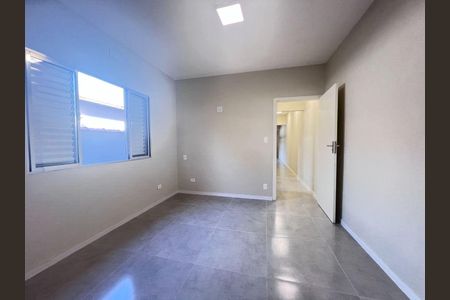 Casa à venda com 106m², 2 quartos e 2 vagas