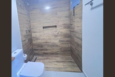 Casa à venda com 106m², 2 quartos e 2 vagas