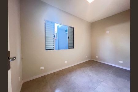 Casa à venda com 106m², 2 quartos e 2 vagas