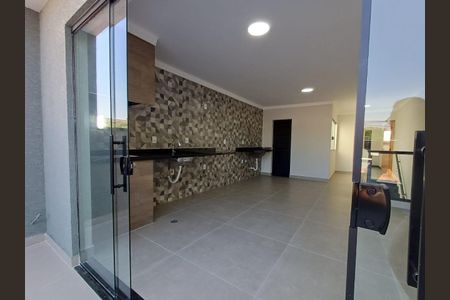 Casa à venda com 230m², 4 quartos e 4 vagas
