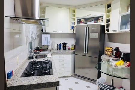 Apartamento à venda com 187m², 3 quartos e 3 vagas