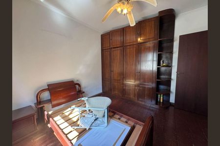 Casa à venda com 3 quartos, 268m² em Parque dos Passaros, São Bernardo do Campo