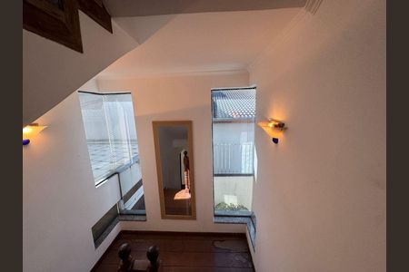 Casa à venda com 3 quartos, 268m² em Parque dos Passaros, São Bernardo do Campo