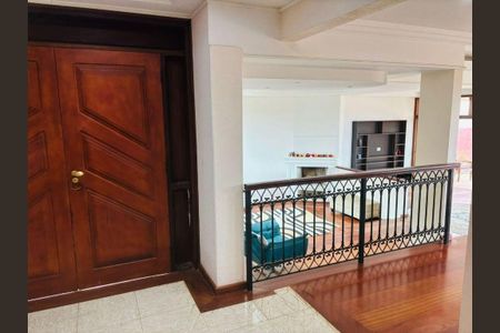 Casa à venda com 443m², 4 quartos e 5 vagas