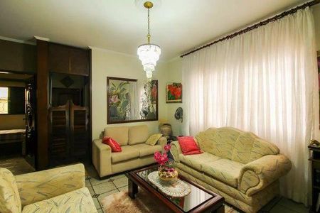 Casa à venda com 3 quartos, 194m² em Vila Matilde, São Paulo